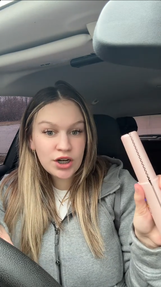 Video 2 thumbnail